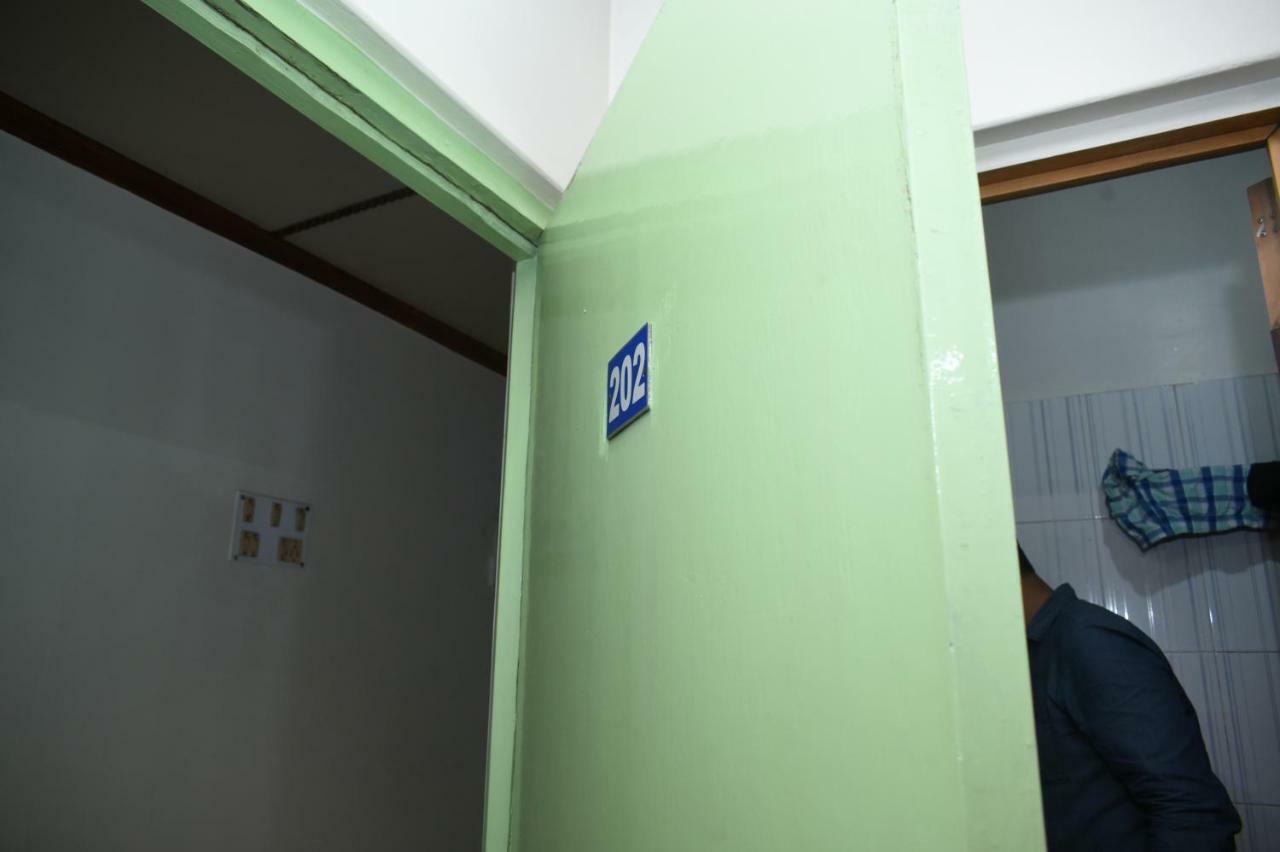 Oyo 45320 Hotel Mars Αγκαρτάλα Εξωτερικό φωτογραφία